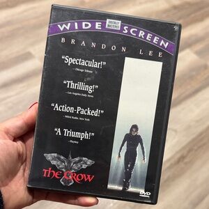 THE CROW DVD 1994 WideScreen Brandon Lee Action Packed Thrilling Vintage